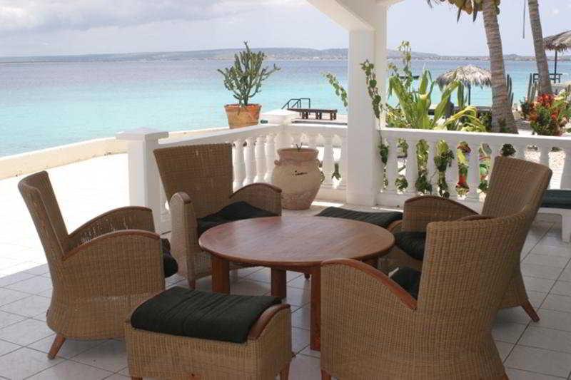 Belmar Oceanfront Apartments Bonaire Exterior foto